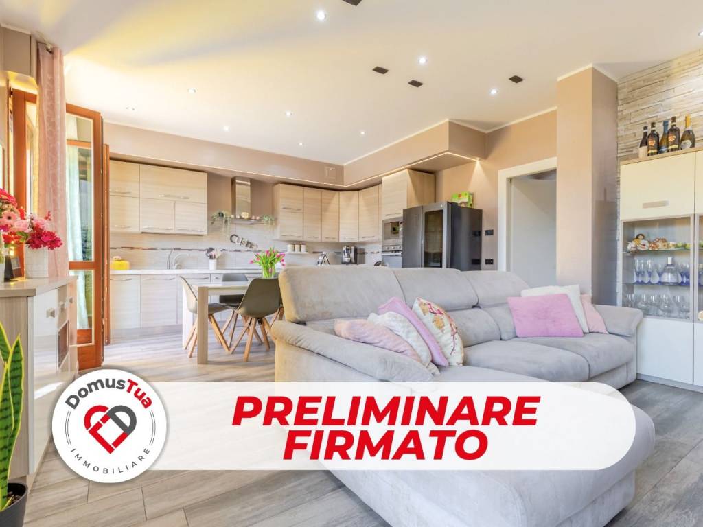 appartamento in vendita a Lonate Ceppino