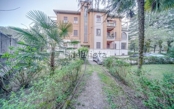 appartamento in vendita a Lonate Ceppino