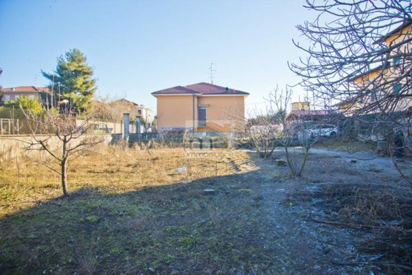 ufficio in vendita a Lonate Pozzolo