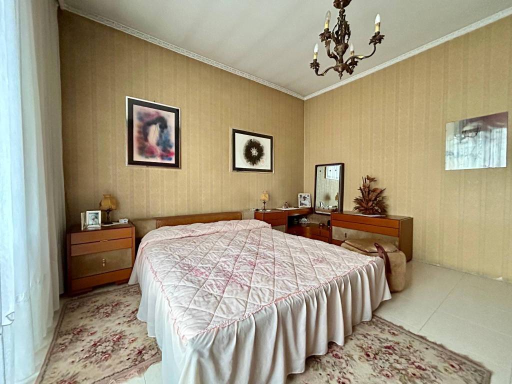 casa indipendente in vendita a Lonate Pozzolo