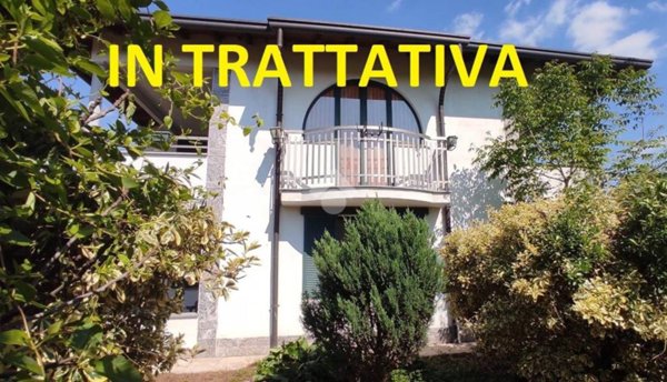 casa indipendente in vendita a Lonate Pozzolo in zona Tornavento