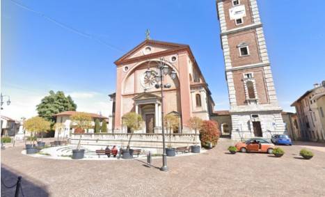 casa indipendente in vendita a Lonate Pozzolo