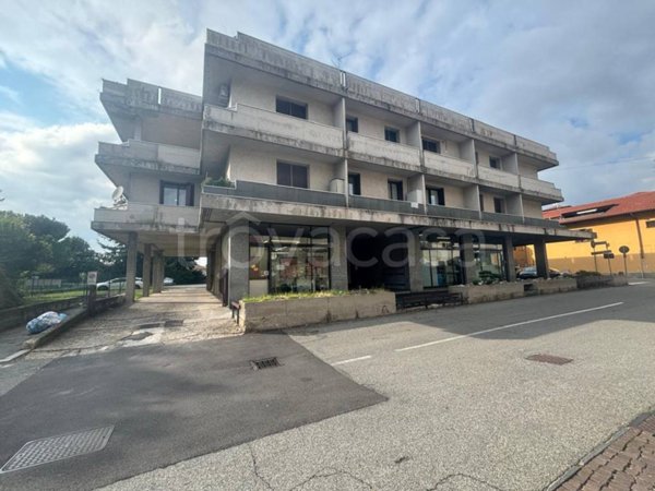appartamento in vendita a Lonate Pozzolo