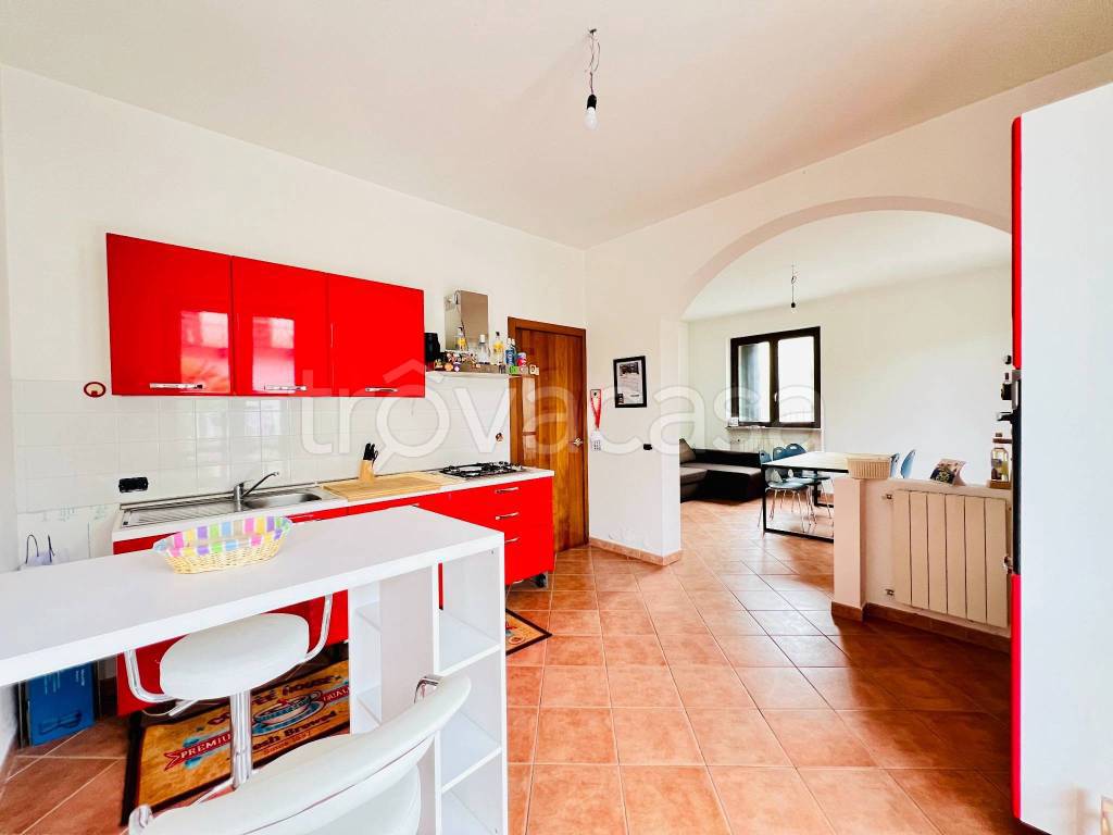 casa indipendente in vendita a Lonate Pozzolo