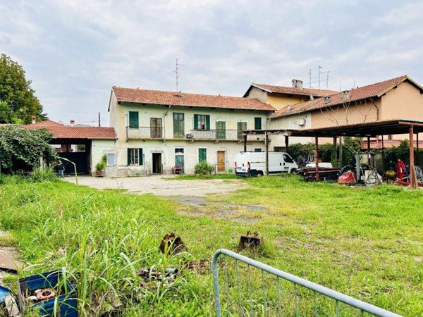 appartamento in vendita a Lonate Pozzolo
