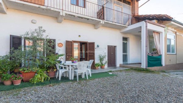 appartamento in vendita a Lonate Pozzolo