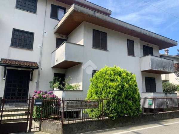 appartamento in vendita a Lonate Pozzolo