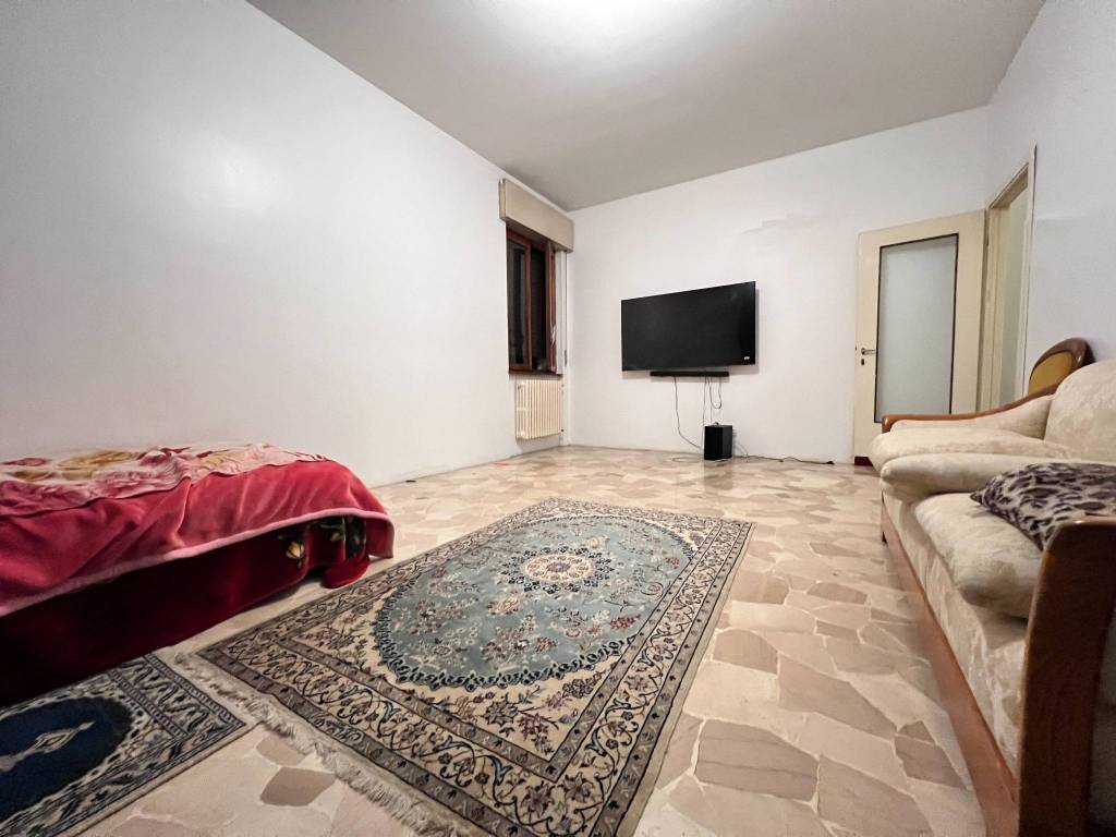 appartamento in vendita a Lonate Pozzolo