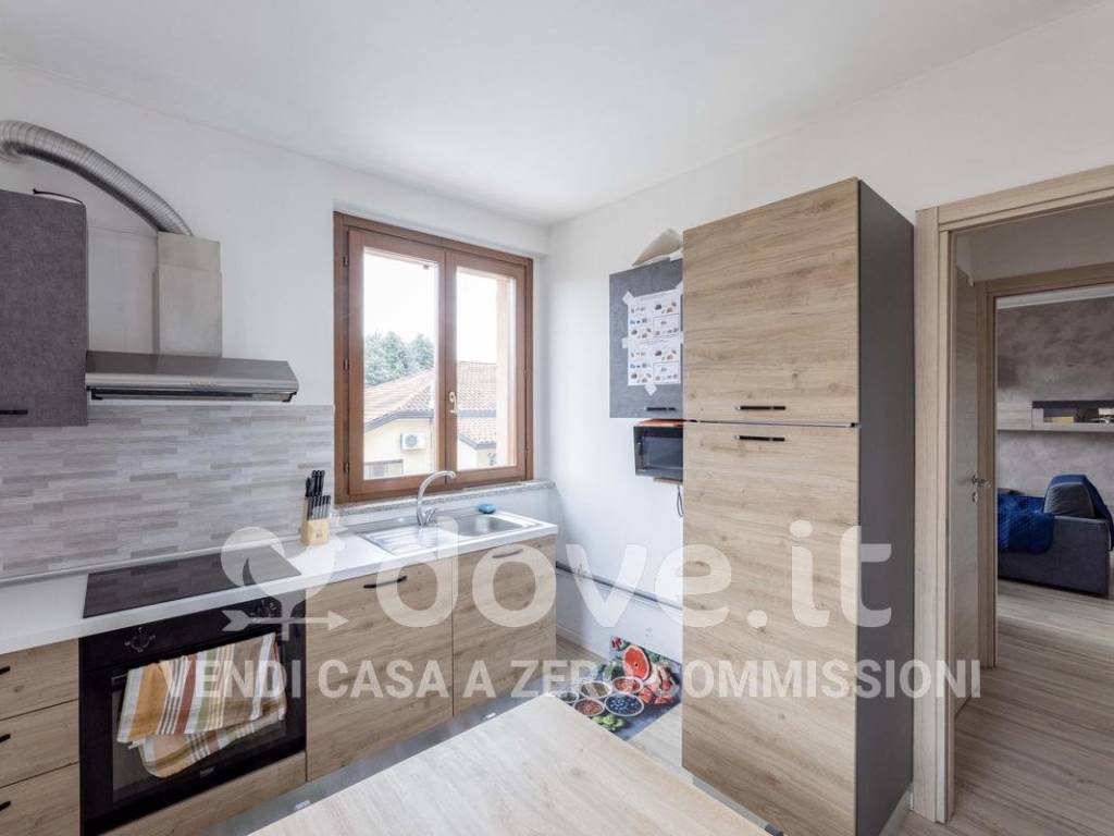 appartamento in vendita a Lonate Pozzolo in zona Sant'Antonino Ticino