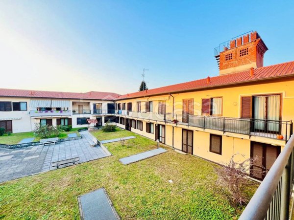 appartamento in vendita a Lonate Pozzolo