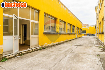 casa indipendente in vendita a Lonate Pozzolo