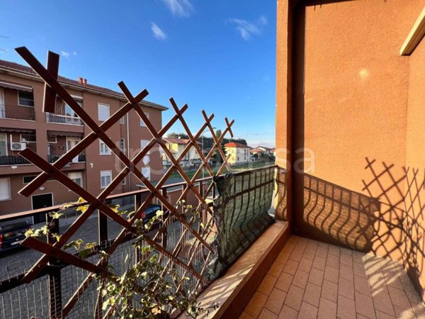 appartamento in vendita a Lonate Pozzolo