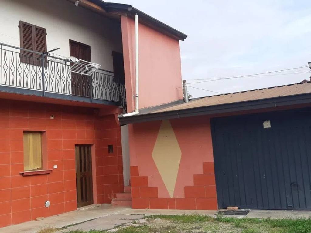 appartamento in vendita a Lonate Pozzolo