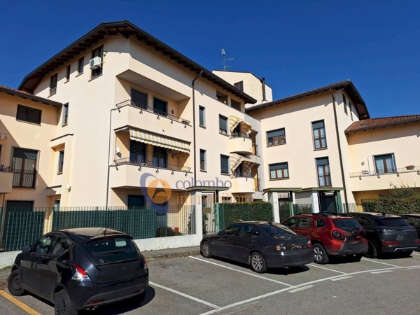 appartamento in vendita a Lonate Pozzolo