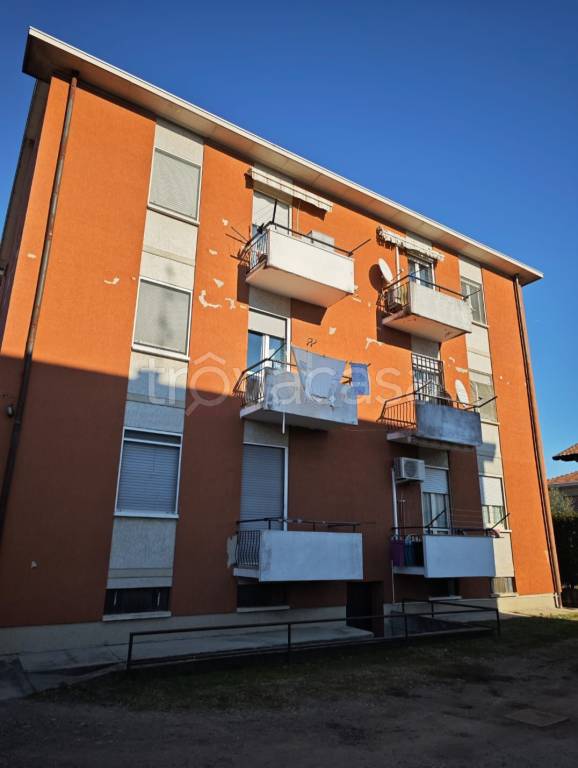 appartamento in vendita a Lonate Pozzolo