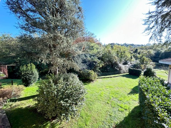 casa indipendente in vendita a Lonate Pozzolo