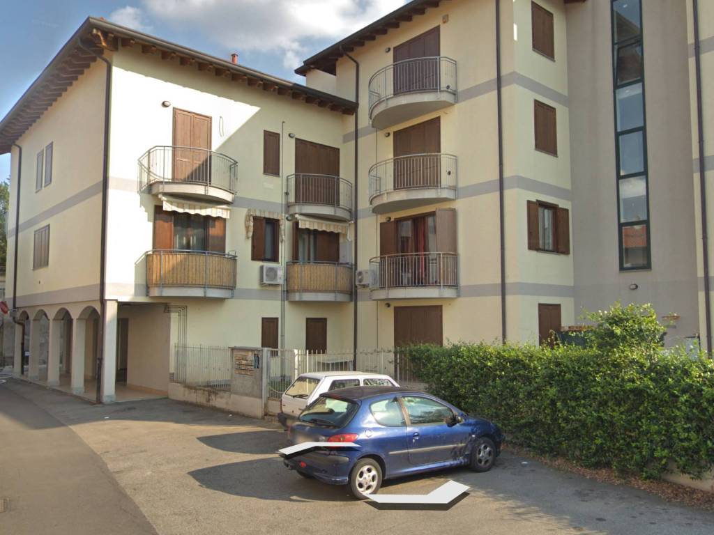 appartamento in vendita a Lonate Pozzolo