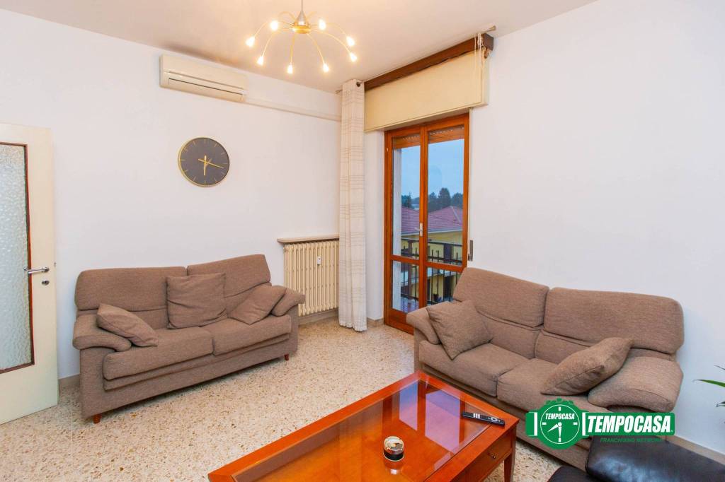 appartamento in vendita a Lonate Pozzolo