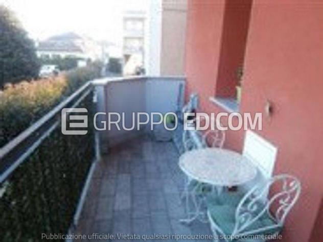 appartamento in vendita a Lonate Pozzolo in zona Sant'Antonino Ticino