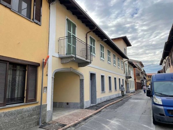 appartamento in vendita a Lonate Pozzolo
