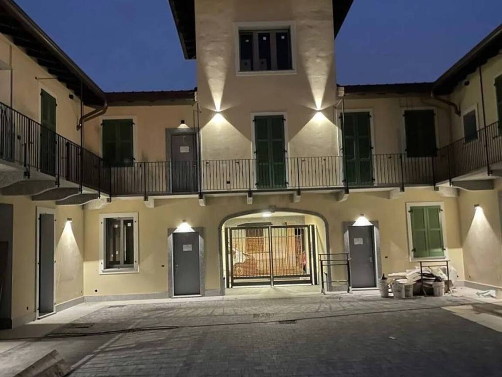appartamento in vendita a Lonate Pozzolo