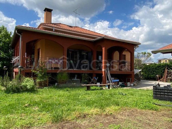 appartamento in vendita a Lonate Pozzolo