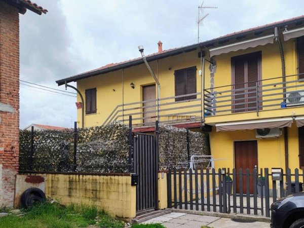 appartamento in vendita a Lonate Pozzolo