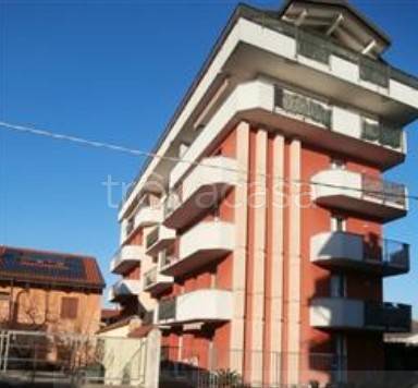 appartamento in vendita a Lonate Pozzolo
