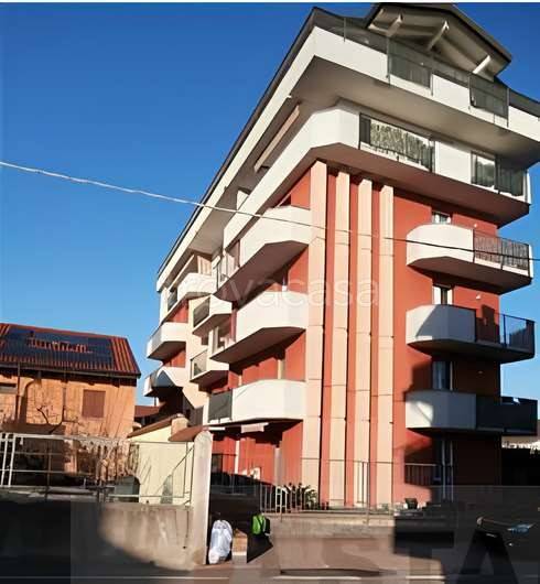 appartamento in vendita a Lonate Pozzolo