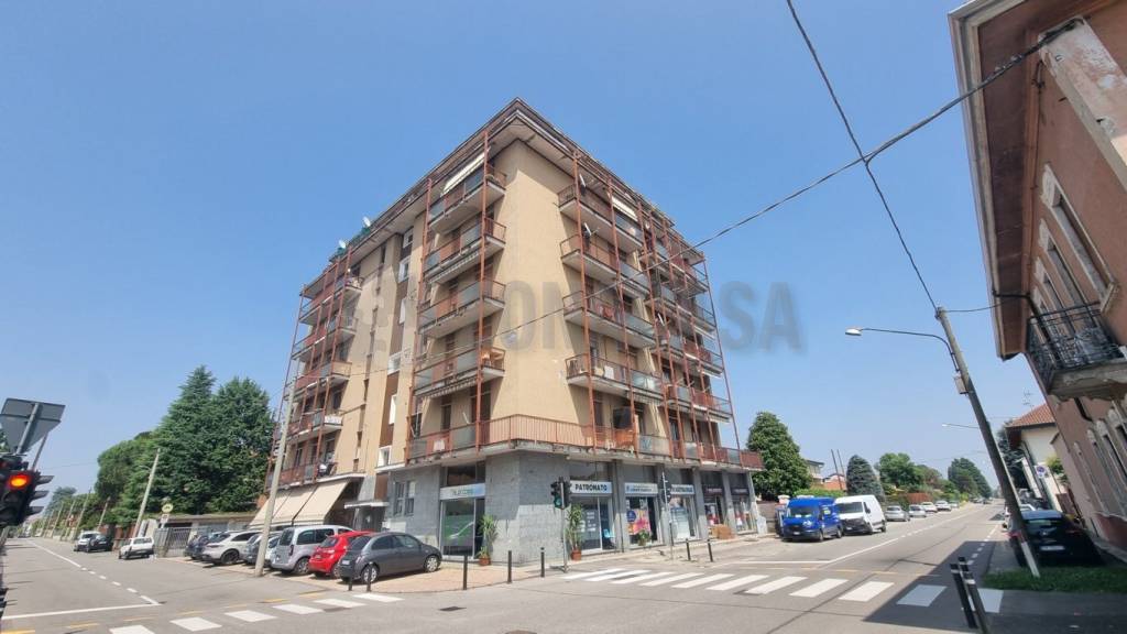 appartamento in vendita a Lonate Pozzolo