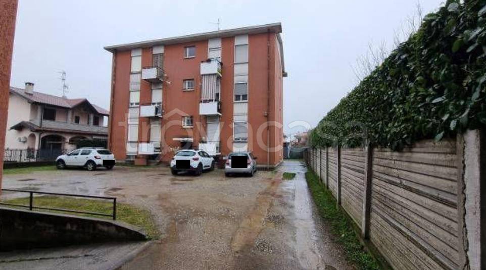 appartamento in vendita a Lonate Pozzolo