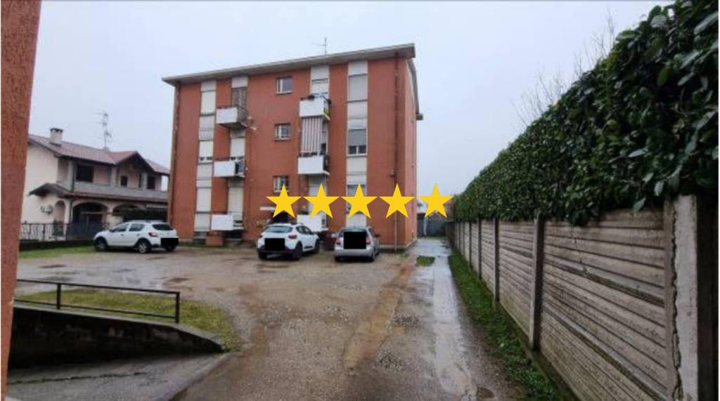 appartamento in vendita a Lonate Pozzolo