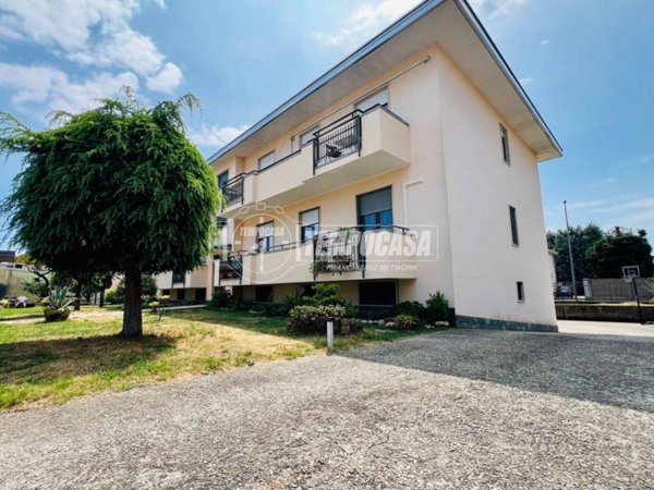 appartamento in vendita a Lonate Pozzolo