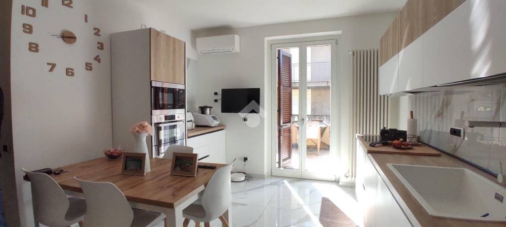 casa indipendente in vendita a Lonate Pozzolo