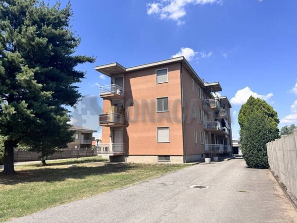 appartamento in vendita a Lonate Pozzolo