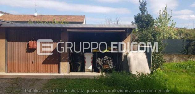 locale commerciale in vendita a Lonate Pozzolo