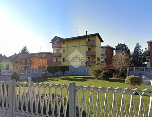appartamento in vendita a Lonate Pozzolo