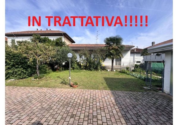 casa indipendente in vendita a Lonate Pozzolo