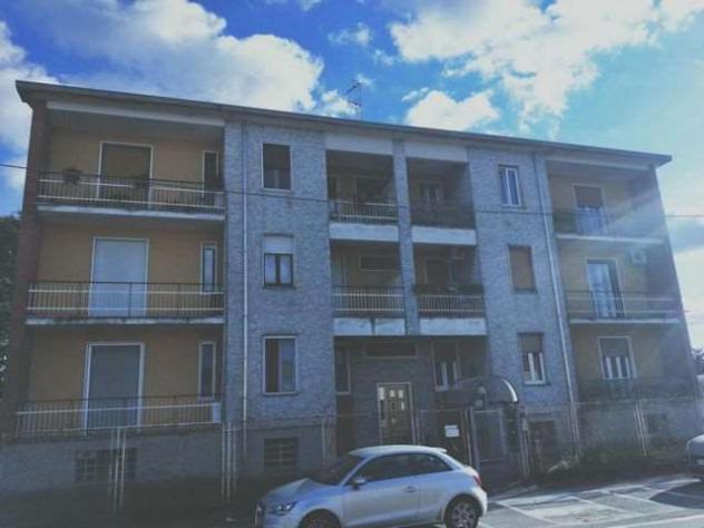 appartamento in vendita a Lonate Pozzolo