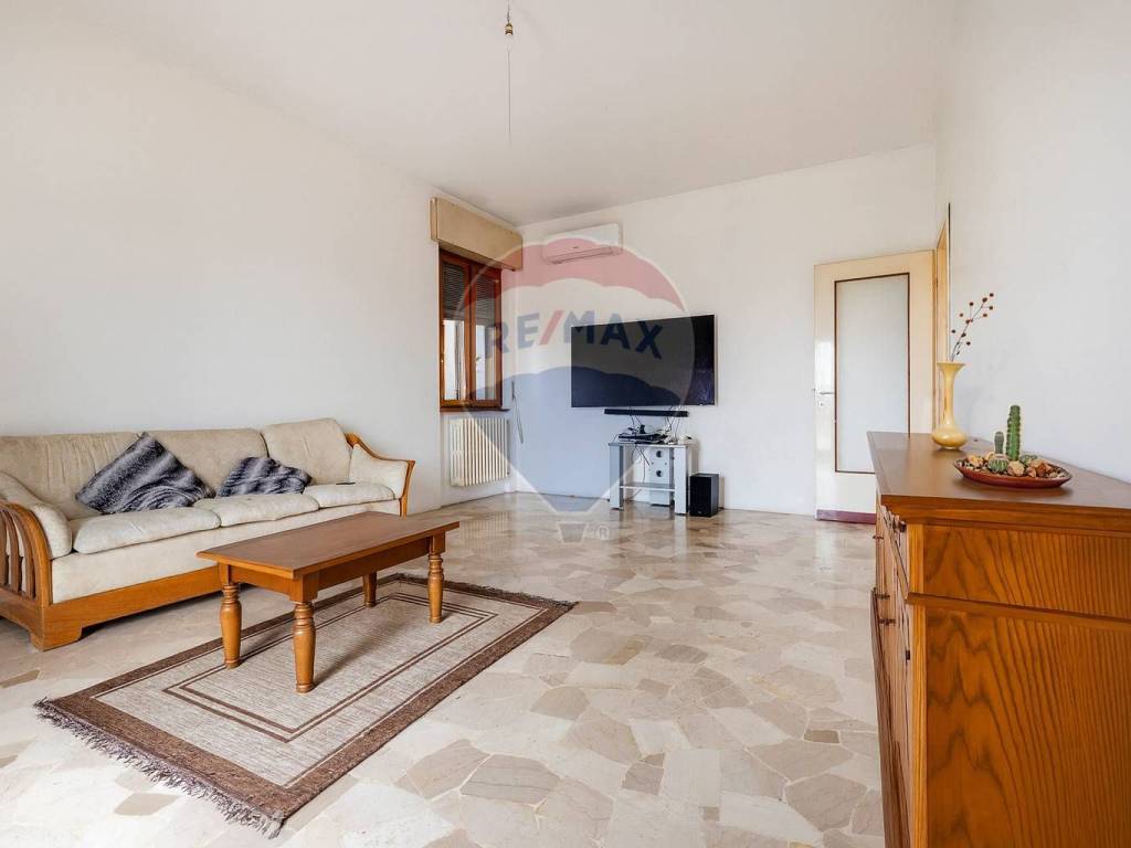 appartamento in vendita a Lonate Pozzolo