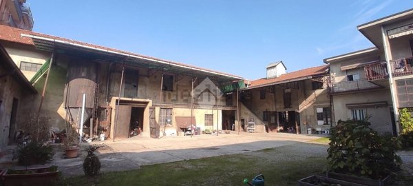 appartamento in vendita a Lonate Pozzolo