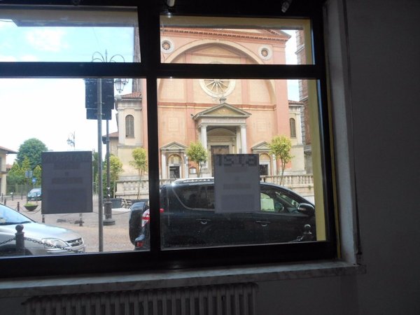 negozio in vendita a Lonate Pozzolo