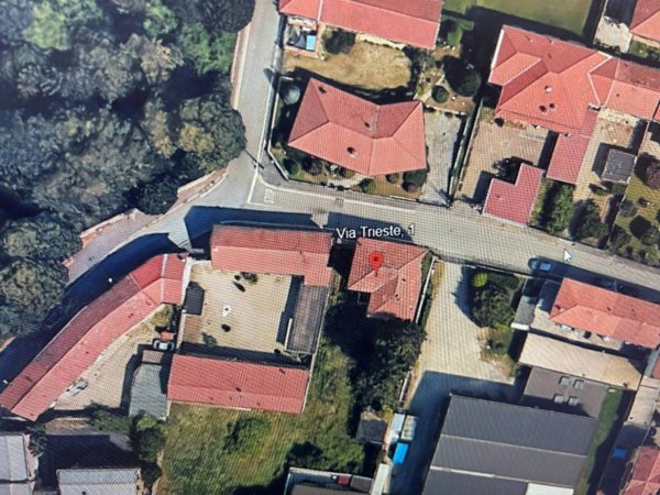 casa indipendente in vendita a Lonate Pozzolo