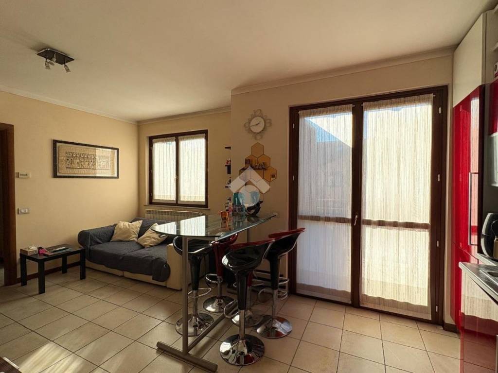 appartamento in vendita a Lonate Pozzolo