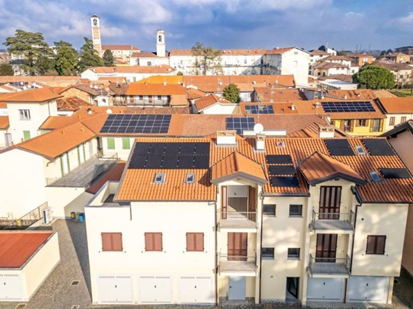 appartamento in vendita a Lonate Pozzolo