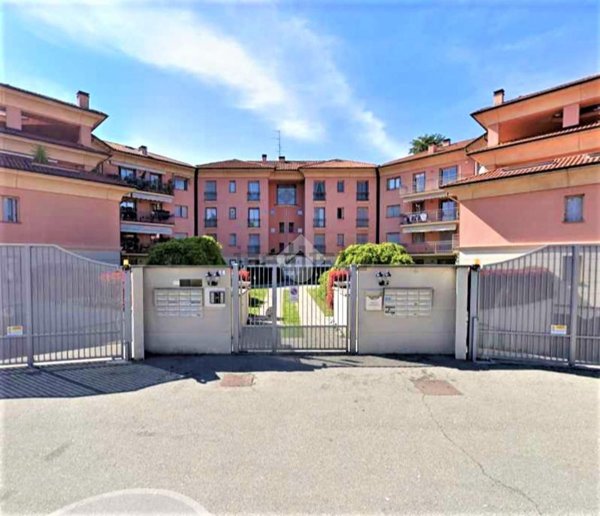 appartamento in vendita a Lonate Pozzolo
