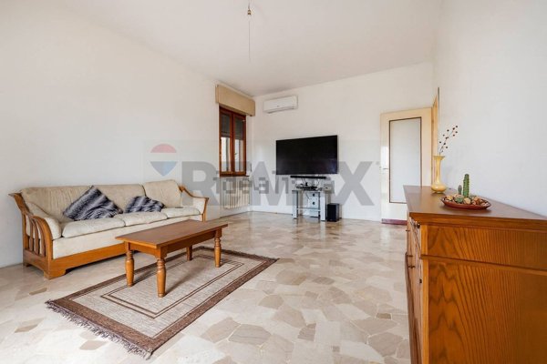 appartamento in vendita a Lonate Pozzolo