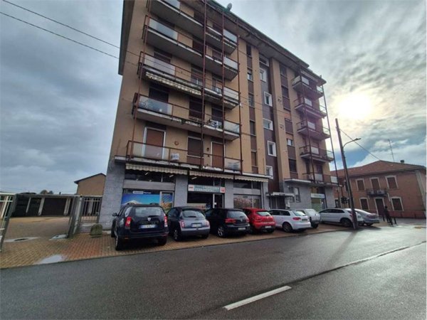appartamento in vendita a Lonate Pozzolo