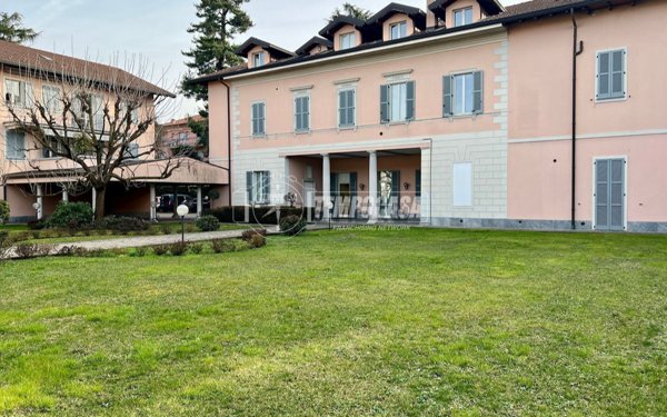 appartamento in vendita a Lonate Pozzolo