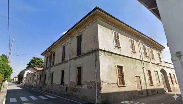 terreno edificabile in vendita a Lonate Pozzolo